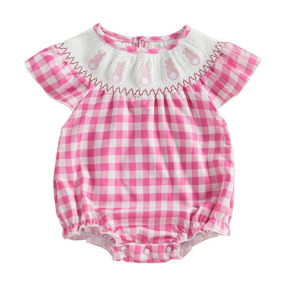 Barboteuse d'été brodée à manches volantées 